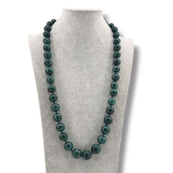 Vintage Green Round Malachite Graduated Bead Heavy Necklace Small Glass Spacers - Picture 1 of 10